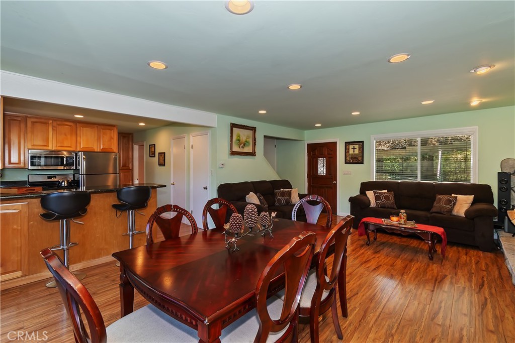 1468 Golden Rule Ln Property Photo 4