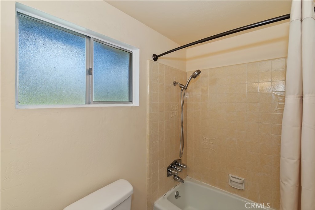 1468 Golden Rule Ln Property Photo 19