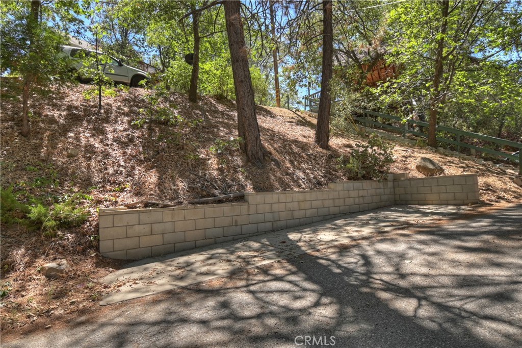 1468 Golden Rule Ln Property Photo 35