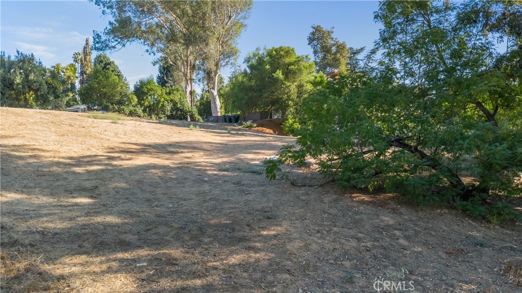 0 Campbell Avenue Property Photo 6