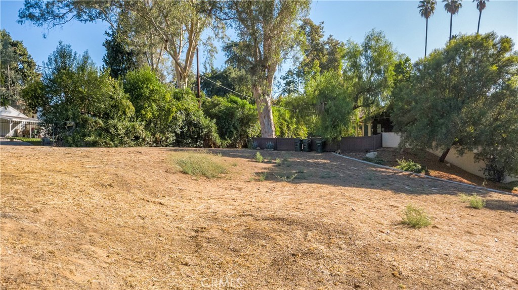 0 Campbell Avenue Property Photo 6