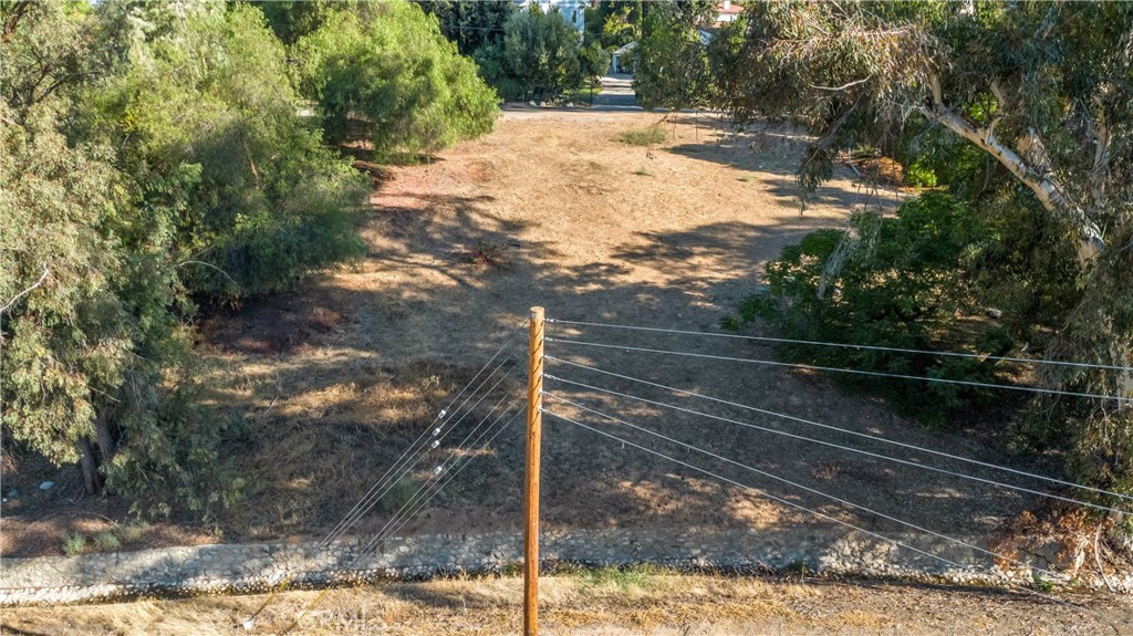 0 Campbell Avenue Property Photo 25