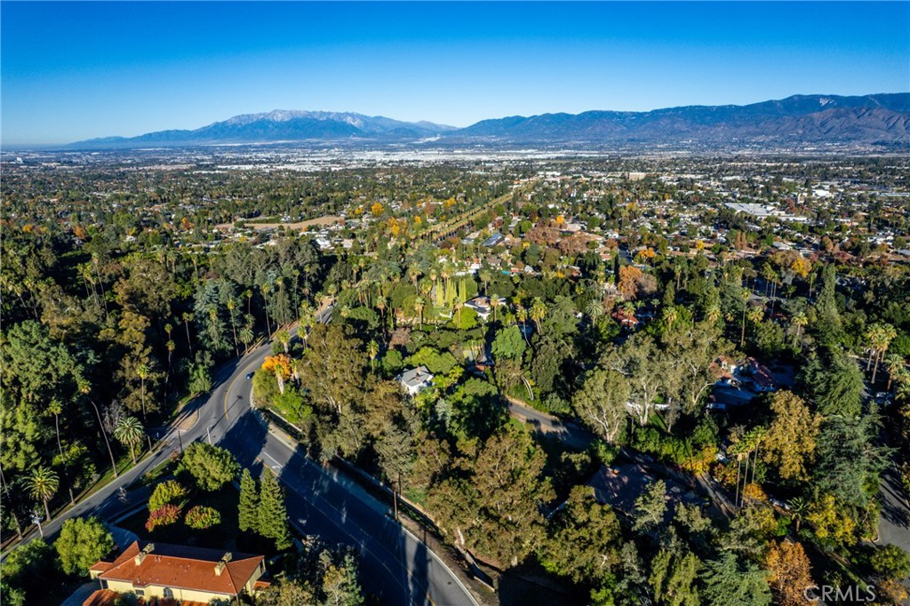 0 Campbell Avenue Property Photo 27