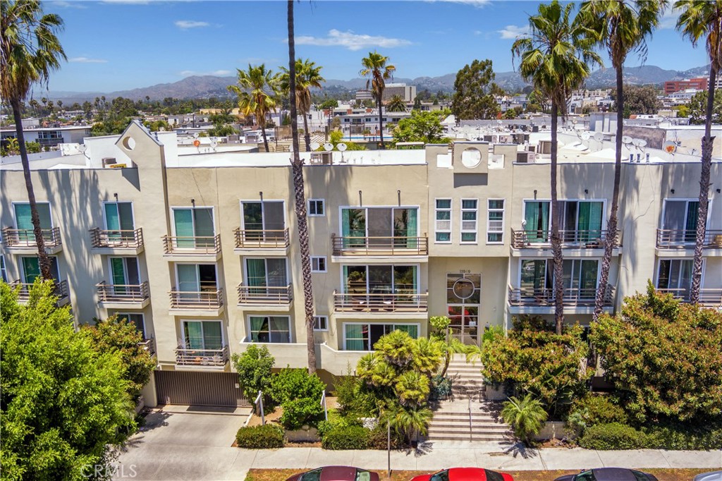 11949 Goshen Avenue 308 Property Photo 1