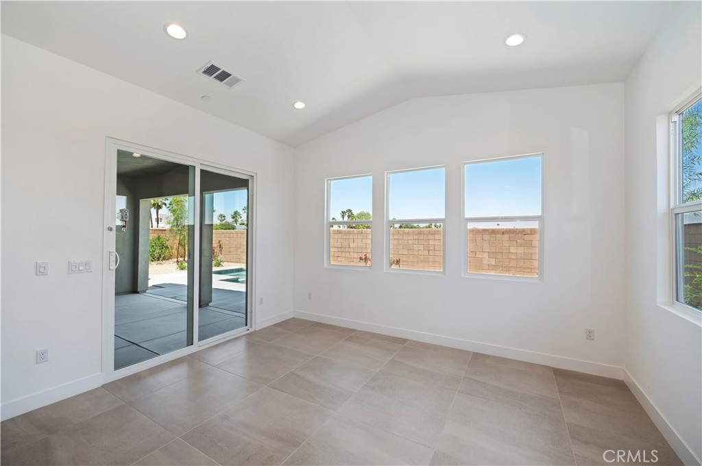67010 Amethyst Way Property Photo 16