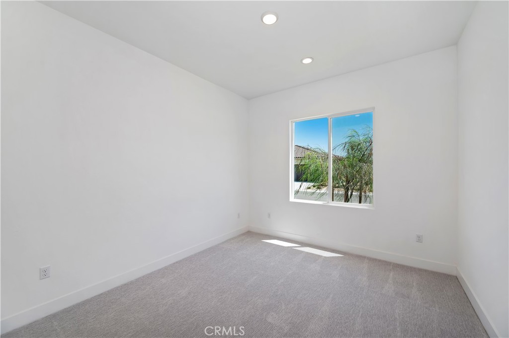 67050 Amethyst Way Property Photo 29