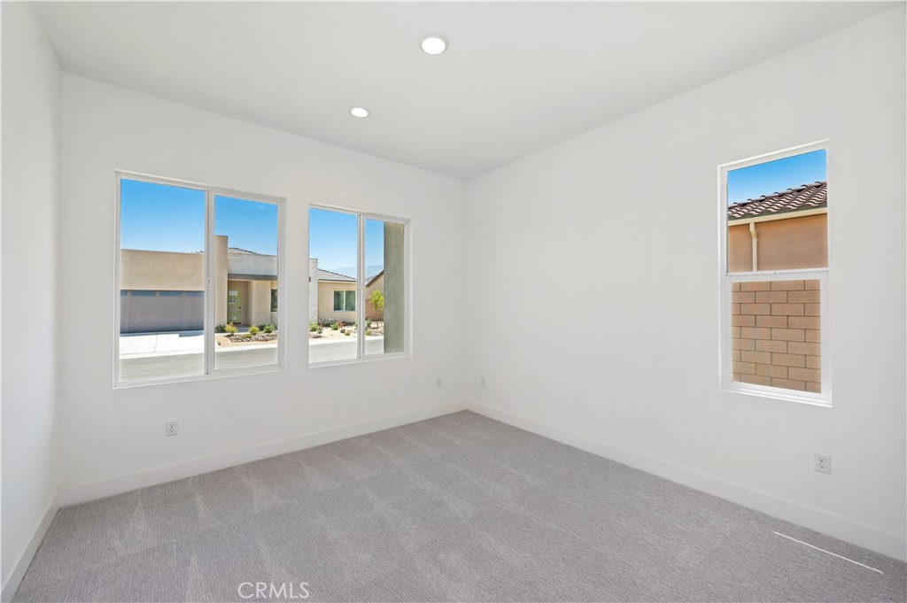 67050 Amethyst Way Property Photo 32