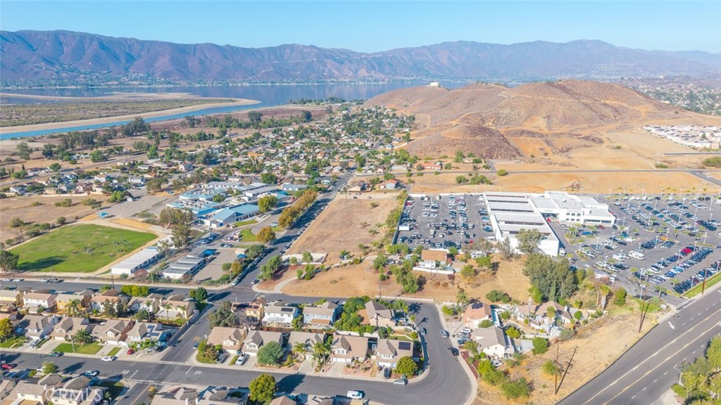 441 Avenue 10 Property Photo 41