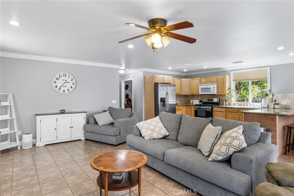38011 Vineland Street Property Photo 24