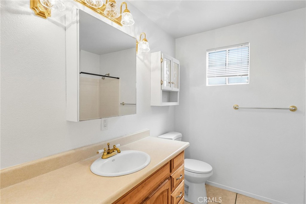 38011 Vineland Street Property Photo 36