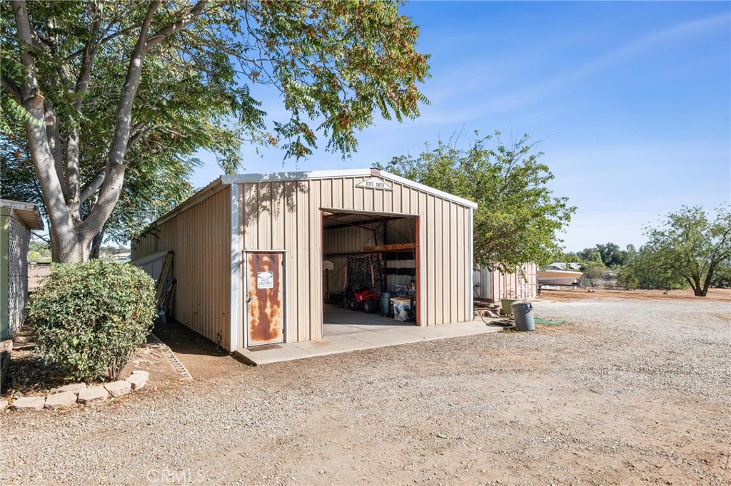 38011 Vineland Street Property Photo 41