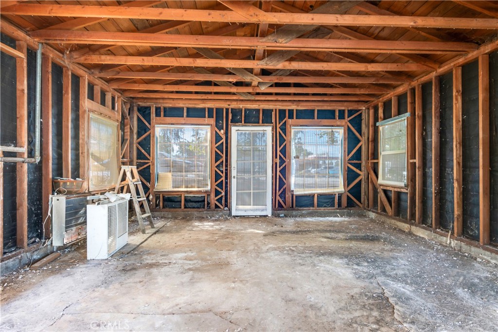 35222 Yucaipa Boulevard Property Photo 5