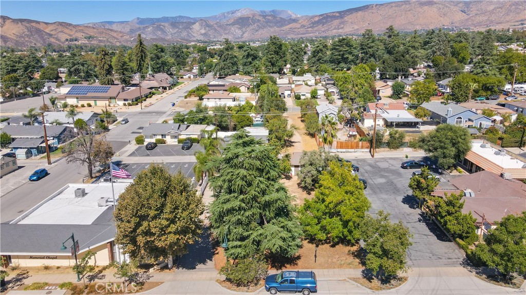 35222 Yucaipa Boulevard Property Photo 12
