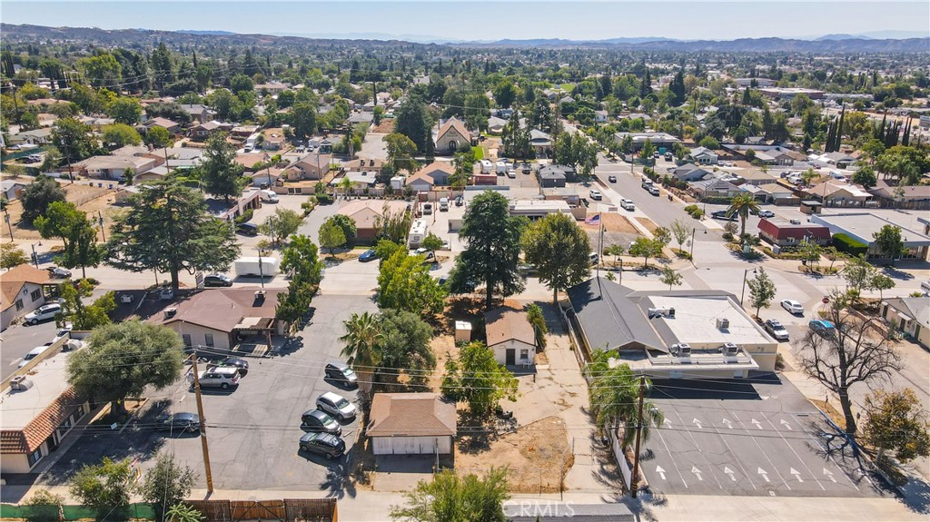 35222 Yucaipa Boulevard Property Photo 14