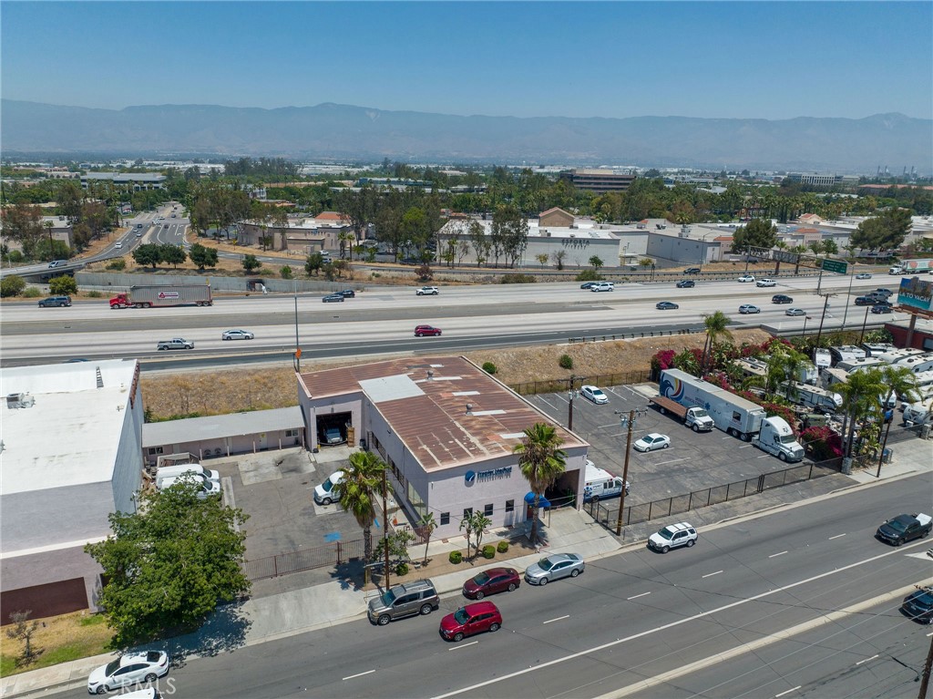 484 E Redlands Boulevard Property Photo 1