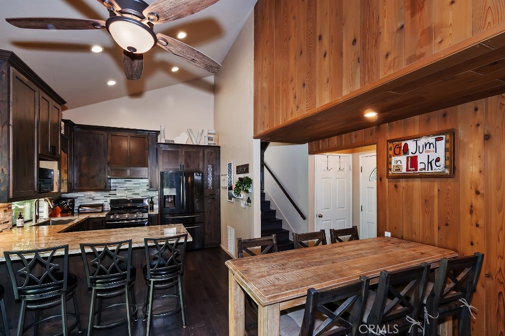27821 Peninsula Drive 328 Property Photo 13
