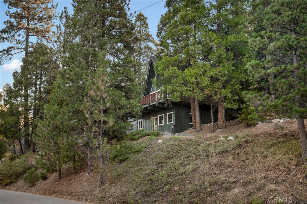 579 Golf Course Rd Property Photo 2