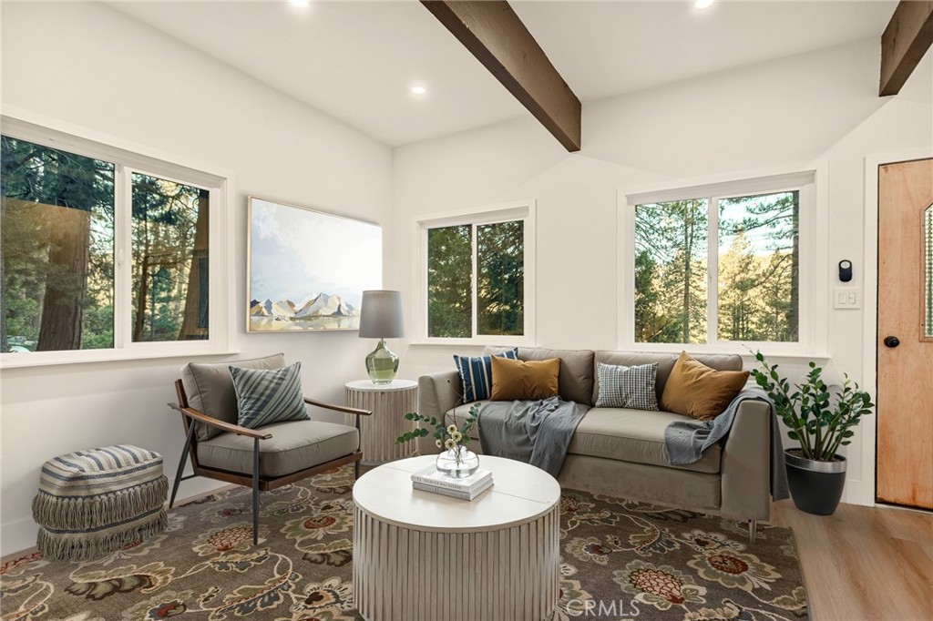 579 Golf Course Rd Property Photo 25