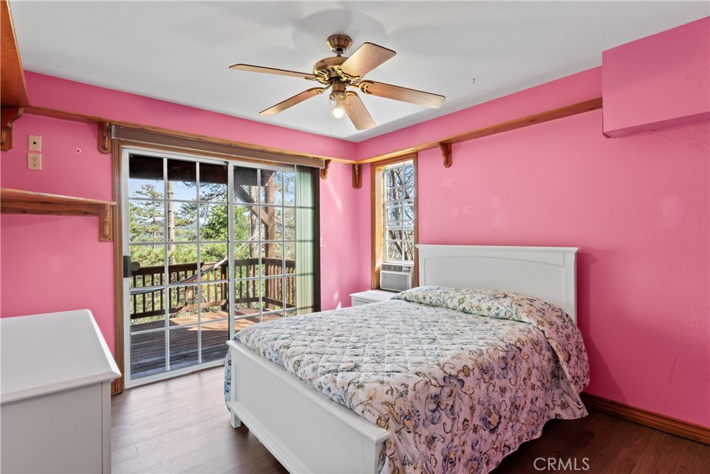 221 Grizzly Road Property Photo 18