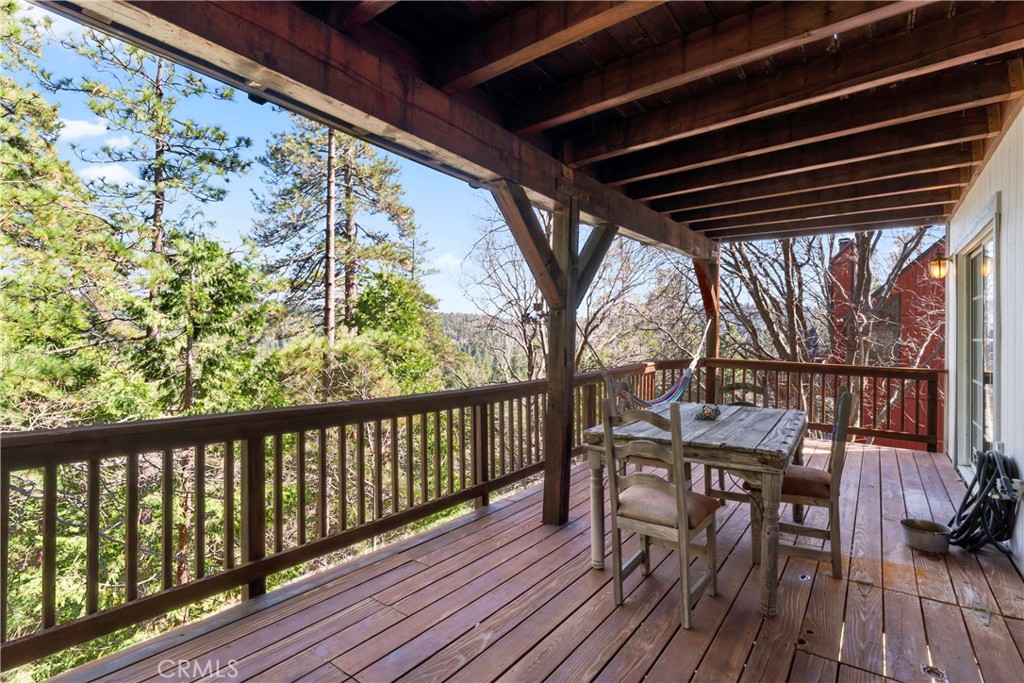 221 Grizzly Road Property Photo 19