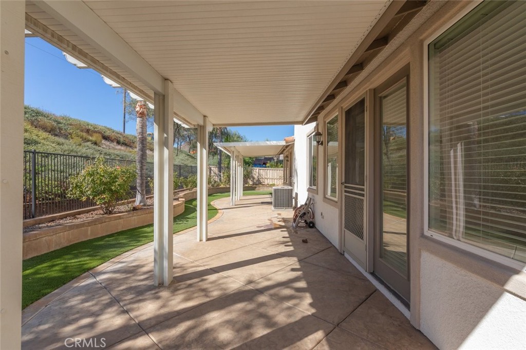 32003 Cottage Glen Drive Property Photo 27