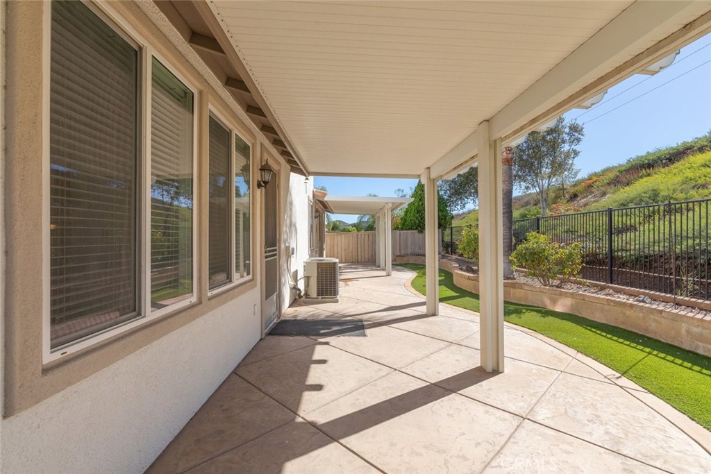 32003 Cottage Glen Drive Property Photo 28