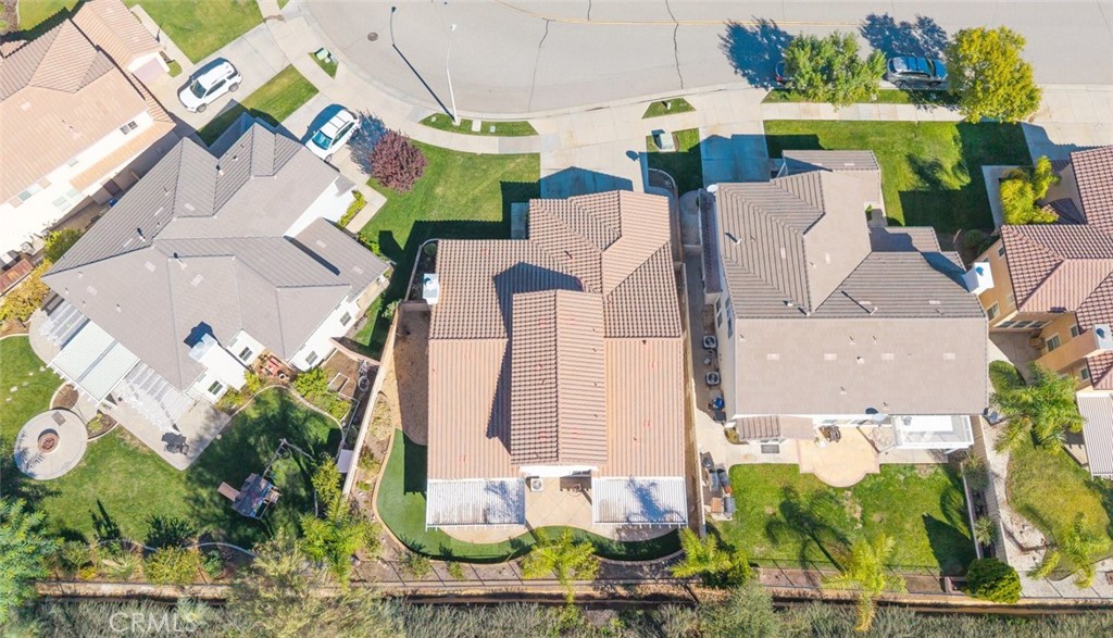 32003 Cottage Glen Drive Property Photo 32