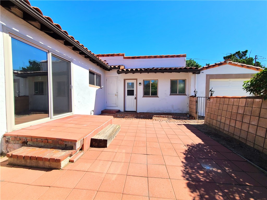 902 College Avenue Property Photo 21