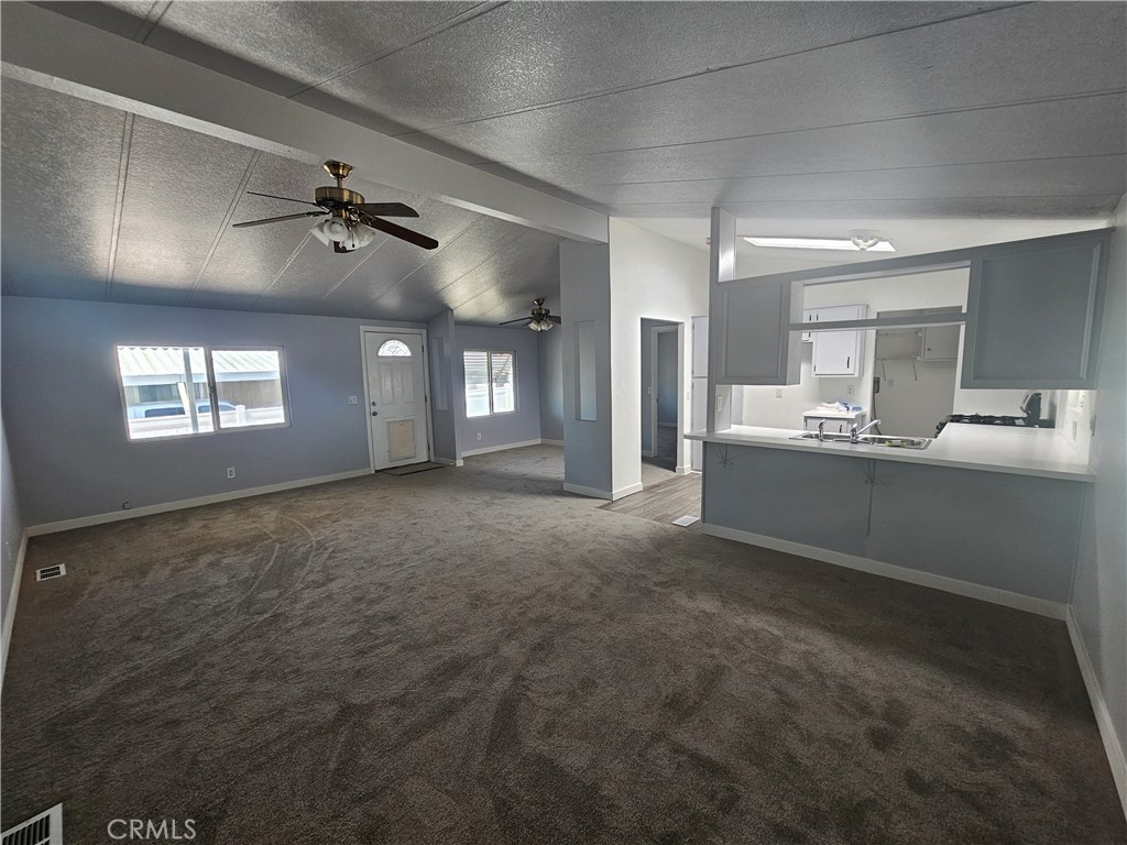 1721 E Colton Avenue 33 Property Photo 5