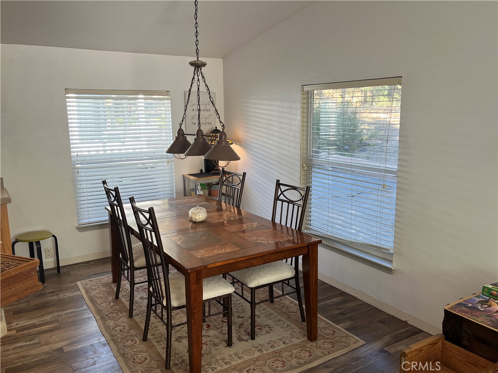 39950 7 Oaks 41 Property Photo 6