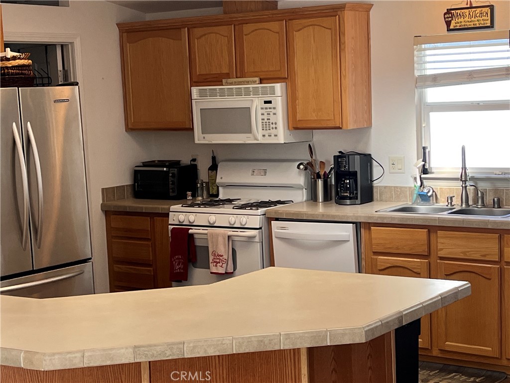 39950 7 Oaks 41 Property Photo 12