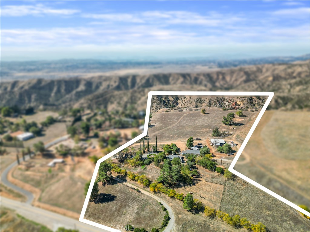 11055 Sunset Property Photo 3