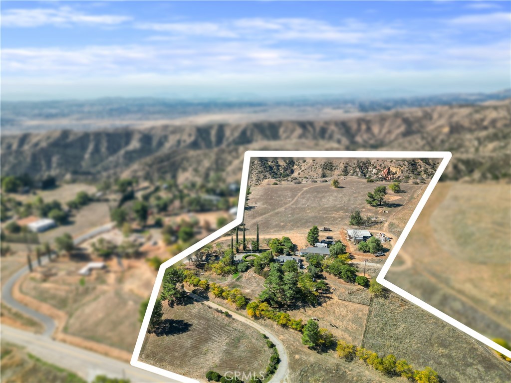 11055 Sunset Property Photo 3