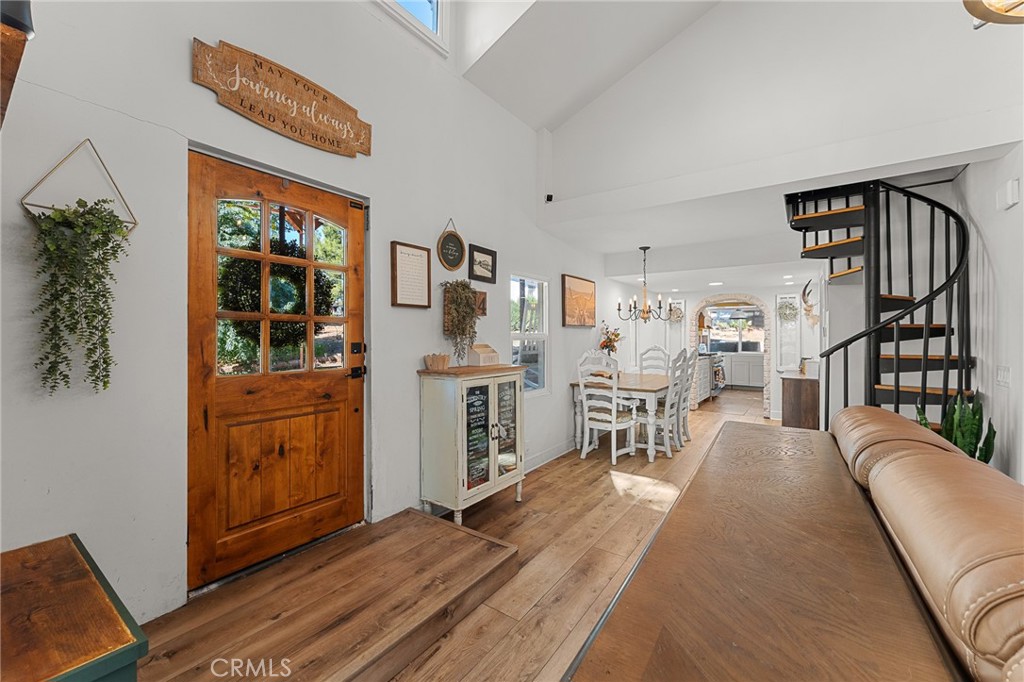 11055 Sunset Property Photo 6