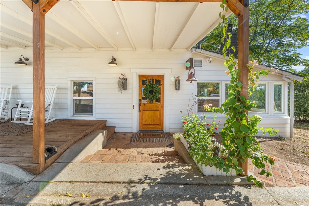 11055 Sunset Property Photo 7