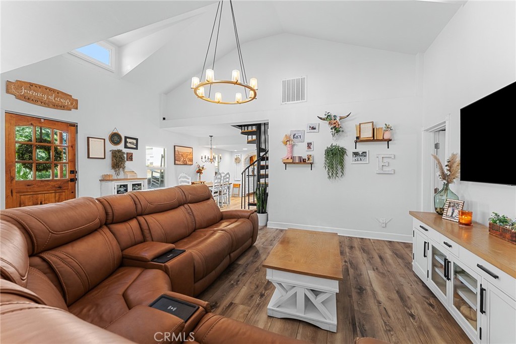 11055 Sunset Property Photo 11
