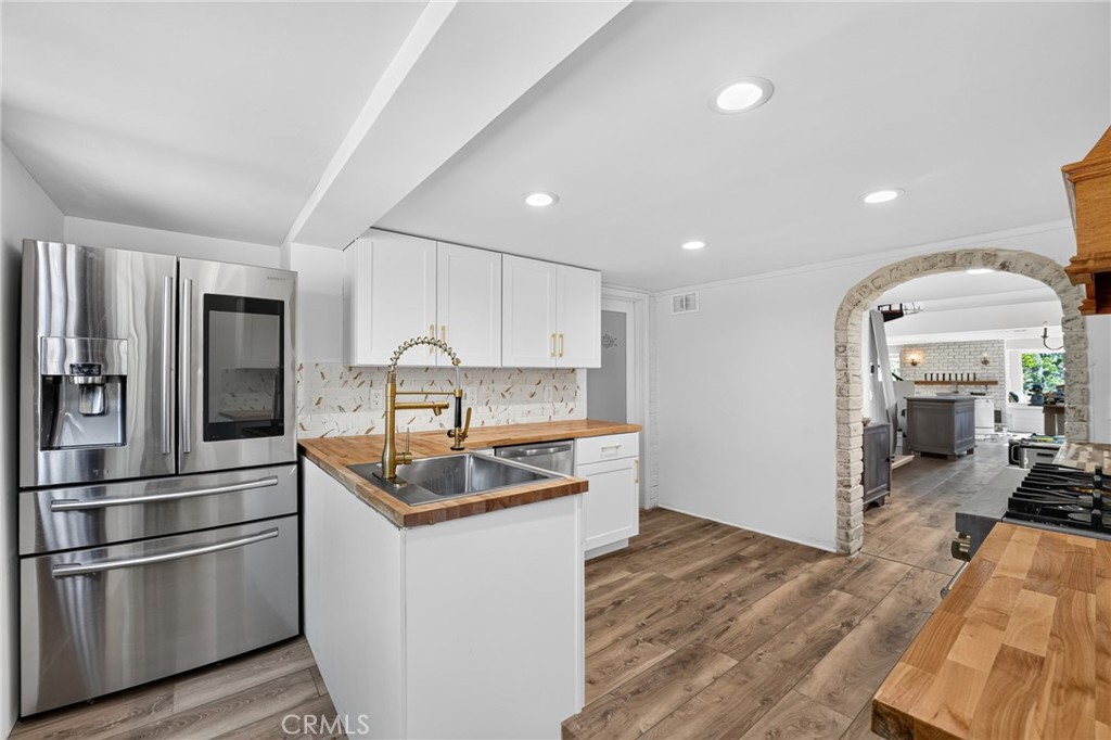 11055 Sunset Property Photo 17
