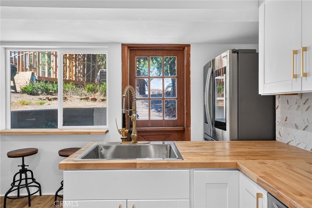 11055 Sunset Property Photo 19