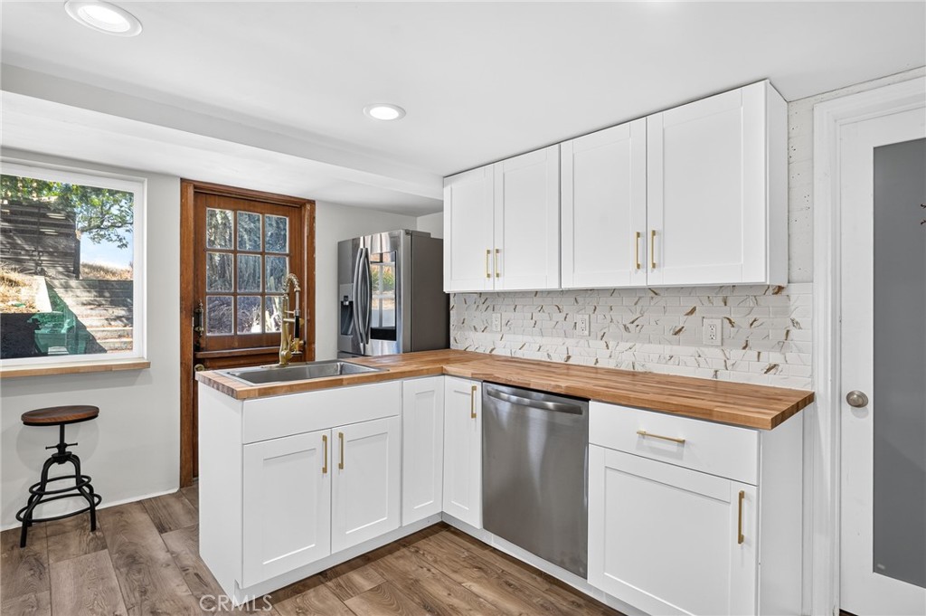 11055 Sunset Property Photo 22