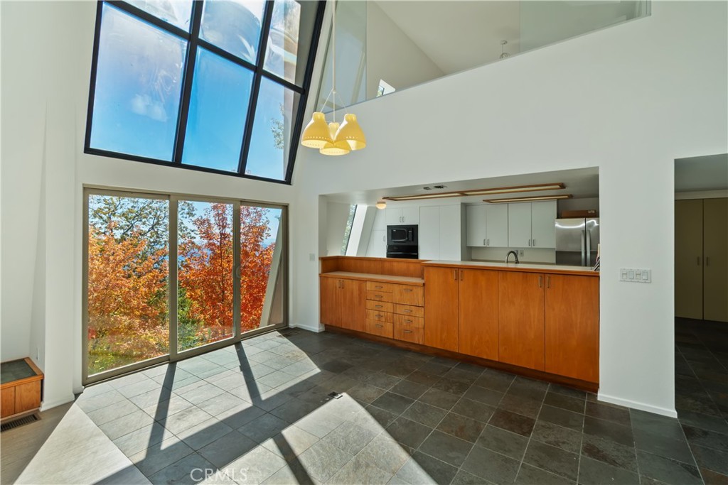 22 Holly Drive Property Photo 4
