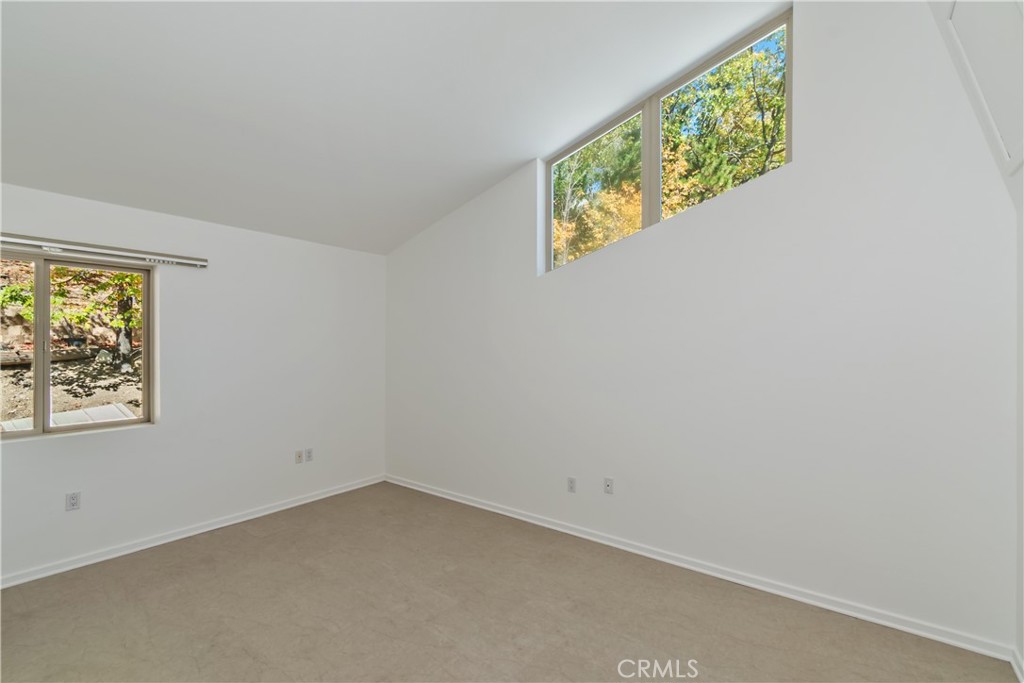 22 Holly Drive Property Photo 6
