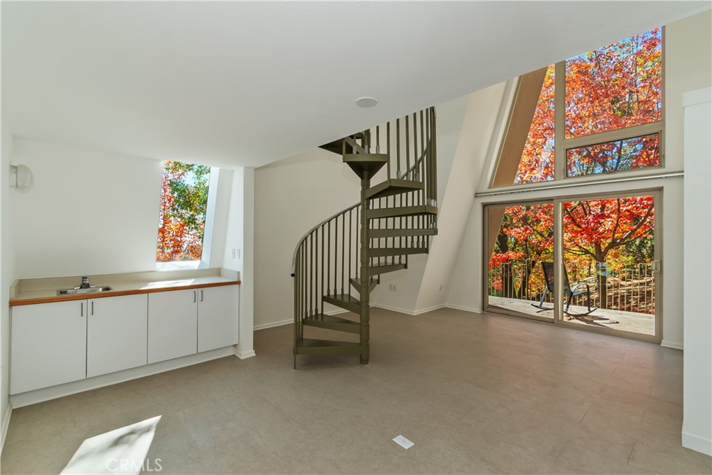 22 Holly Drive Property Photo 18