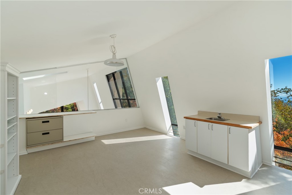 22 Holly Drive Property Photo 23