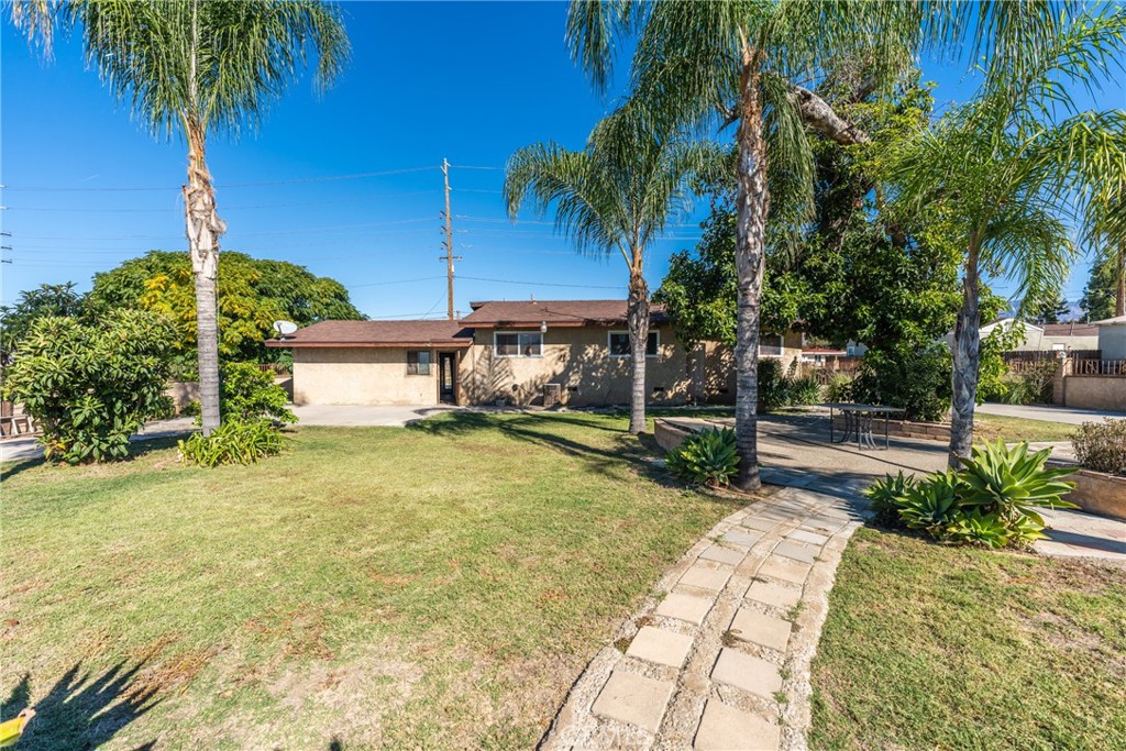 831 W Lugonia Property Photo 31