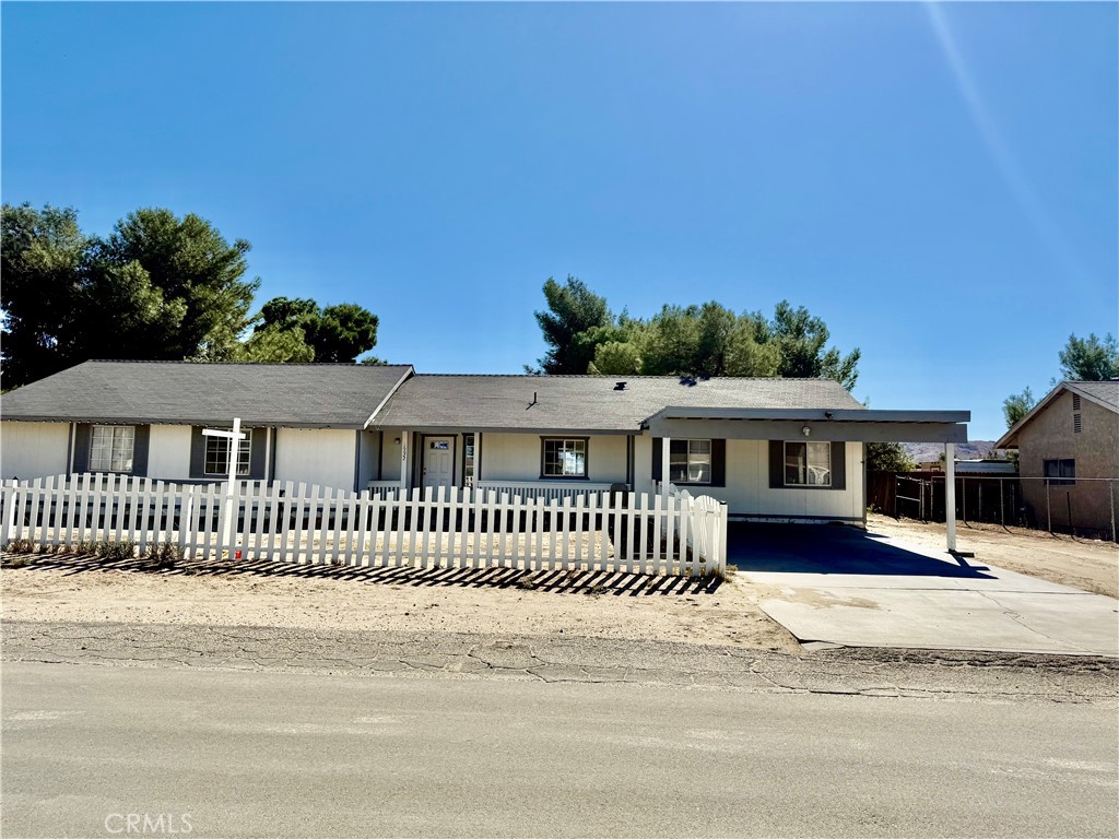 16622 Mossdale Property Photo 1