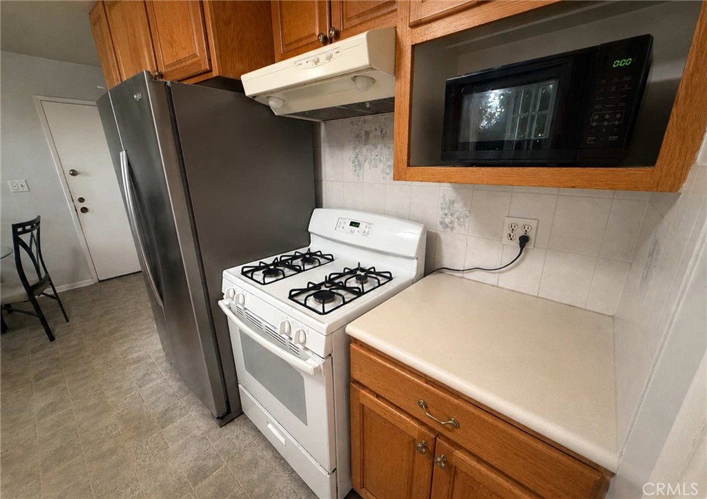 3666 Ada Court Property Photo 5
