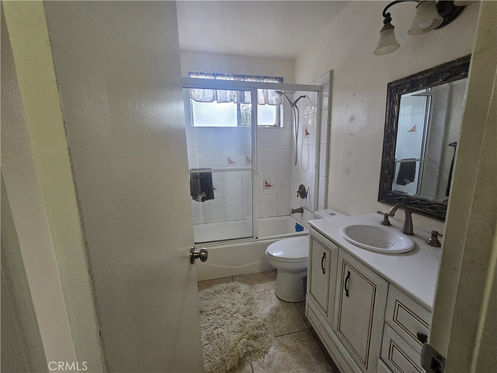3666 Ada Court Property Photo 7