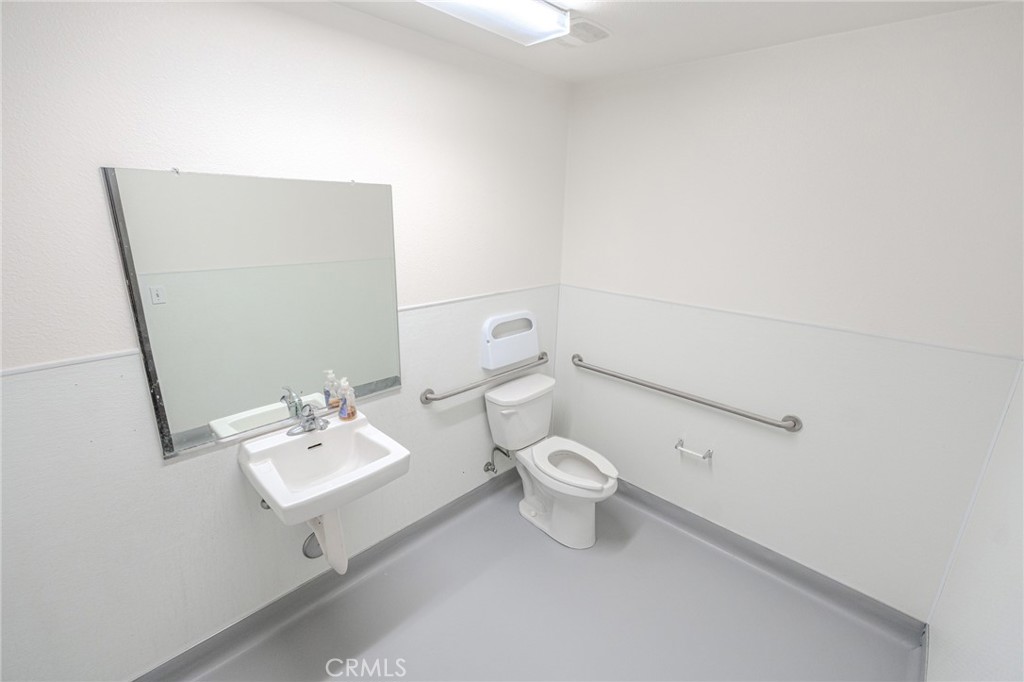 280 N San Jacinto Street Property Photo 23