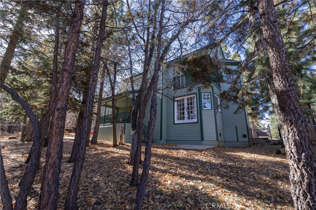 1660 Cascade Property Photo 36