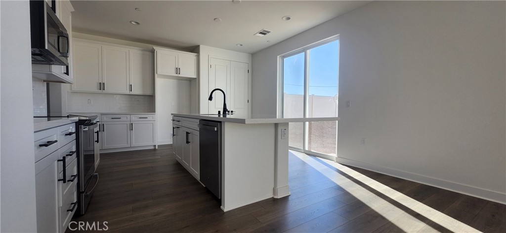 6356 Bassets Street Property Photo 2